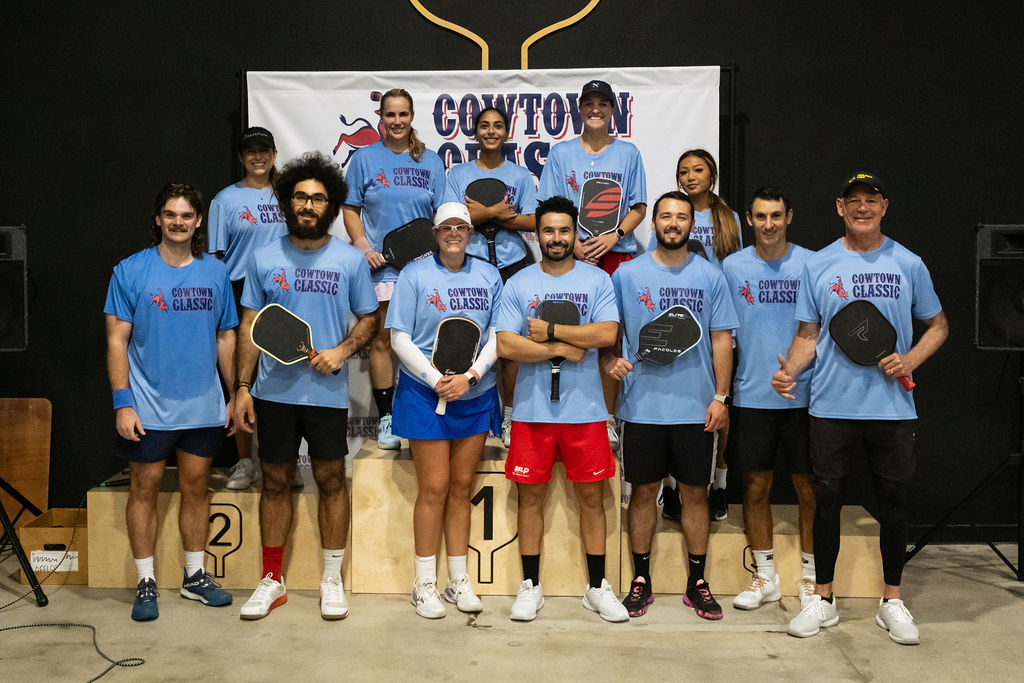 The 2026 Cowtown Classic pros gathered for a group photo